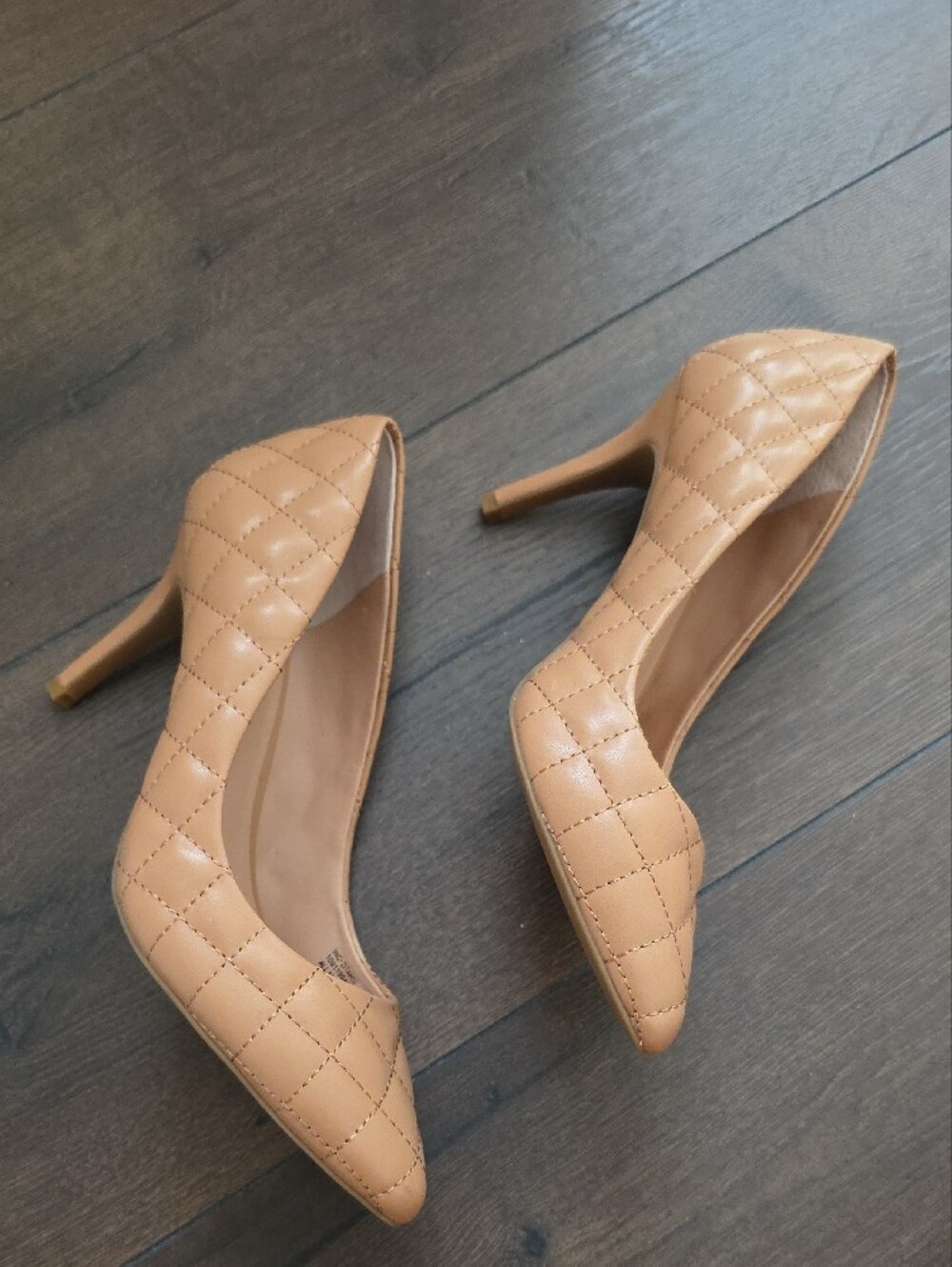 INC International Concepts Quilted Beige Pointed-Toe Pump - Picture 9 of 9